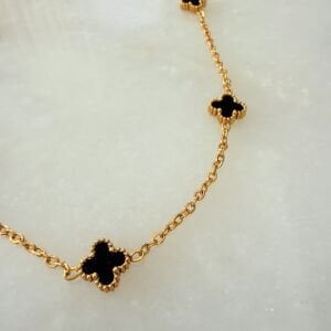 Çelik Siyah Minimal Yonca Kolye