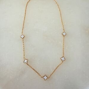 Çelik Beyaz Minimal Yonca Kolye