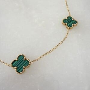 Çelik Yeşil Yonca Kolye