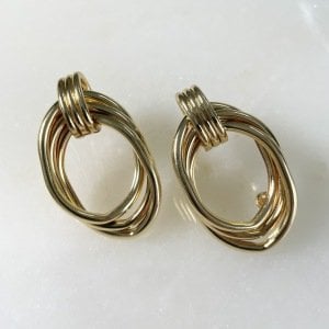 Geçmeli Oval Küpe