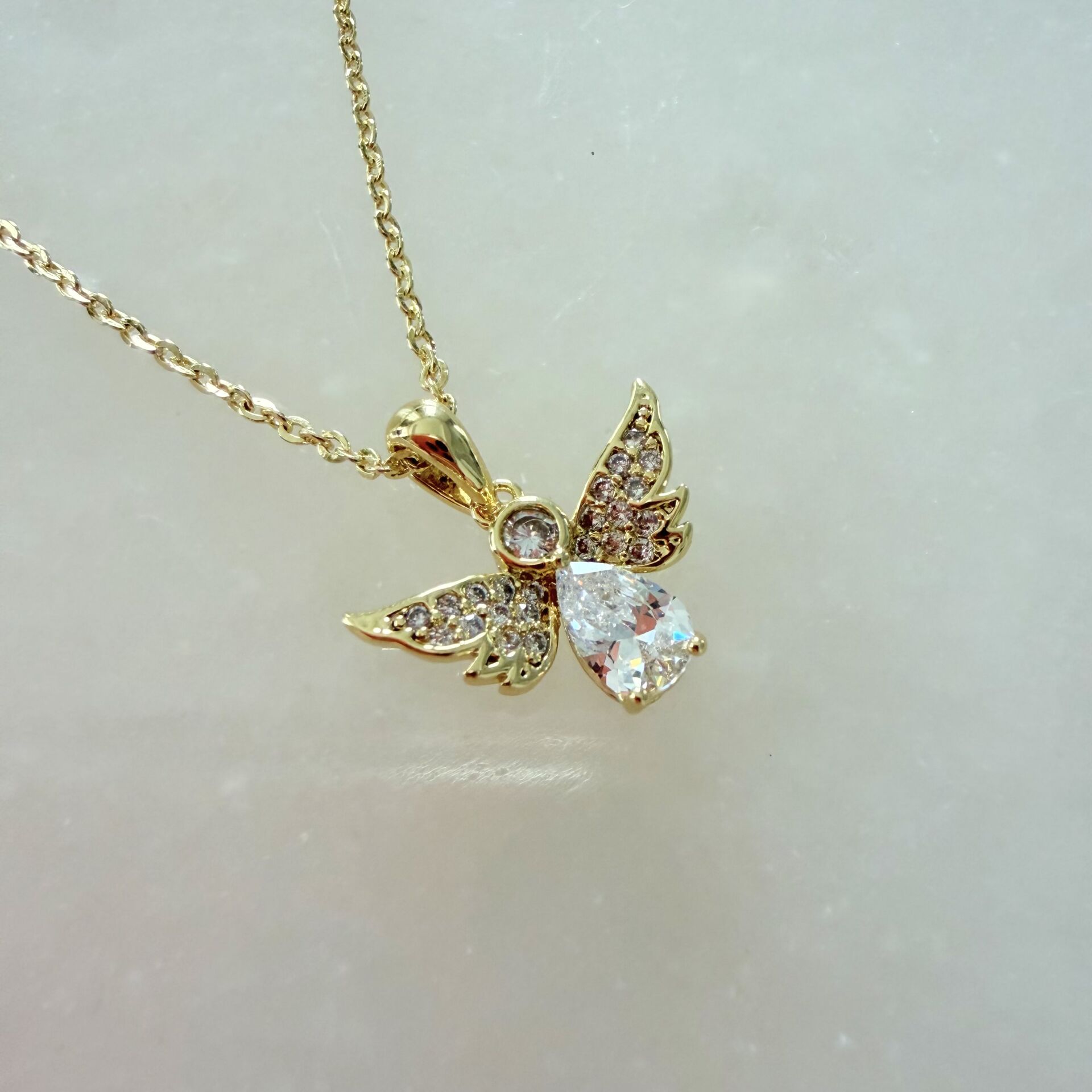 Özel Seri Melek Figürlü Kolye