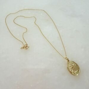 Özel Seri Allah Plaka Kolye