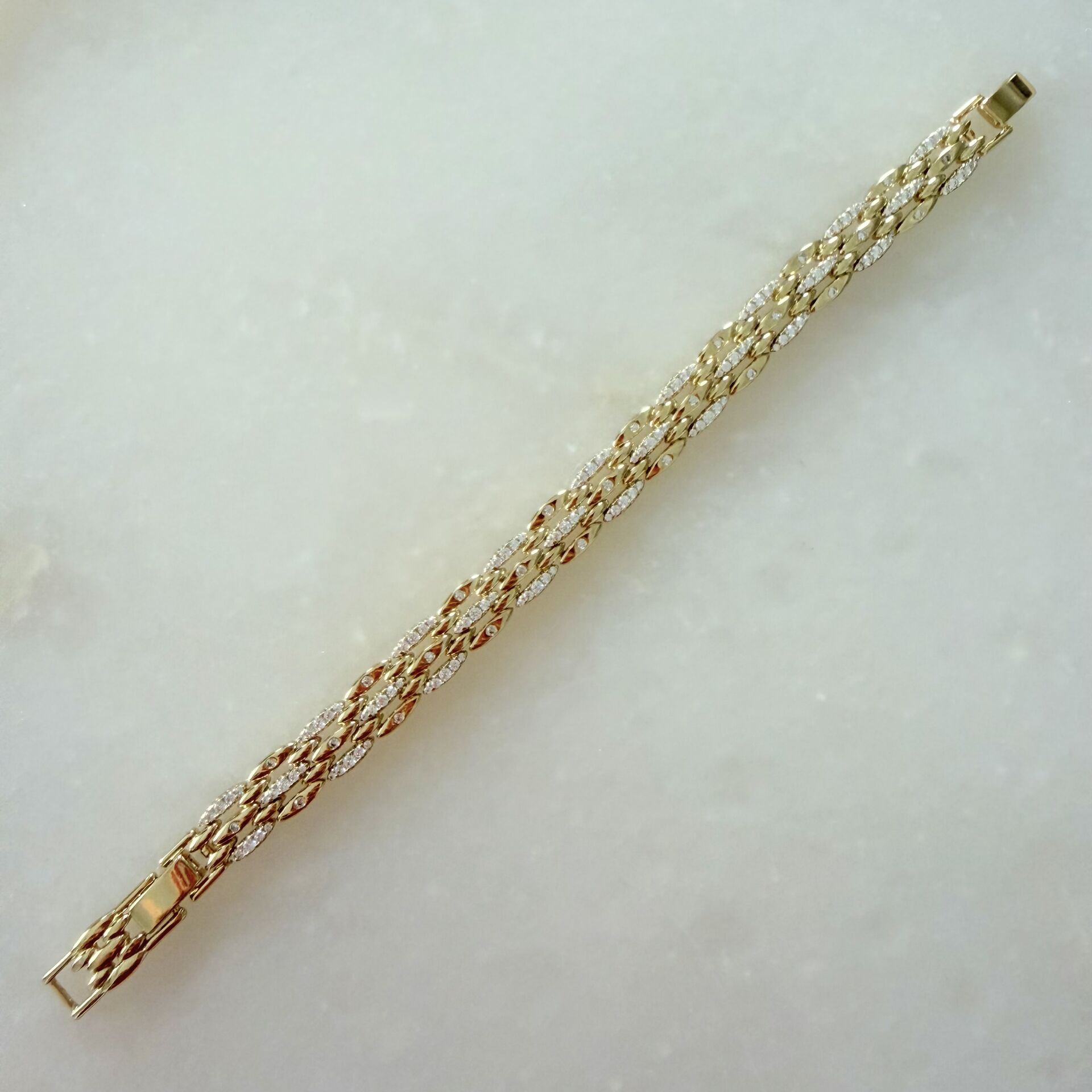 Özel Seri Taşlı Bileklik