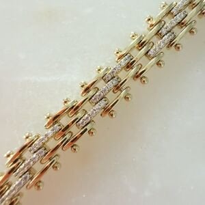 Özel Seri Taşlı Kenarları Topçuklu Bileklik