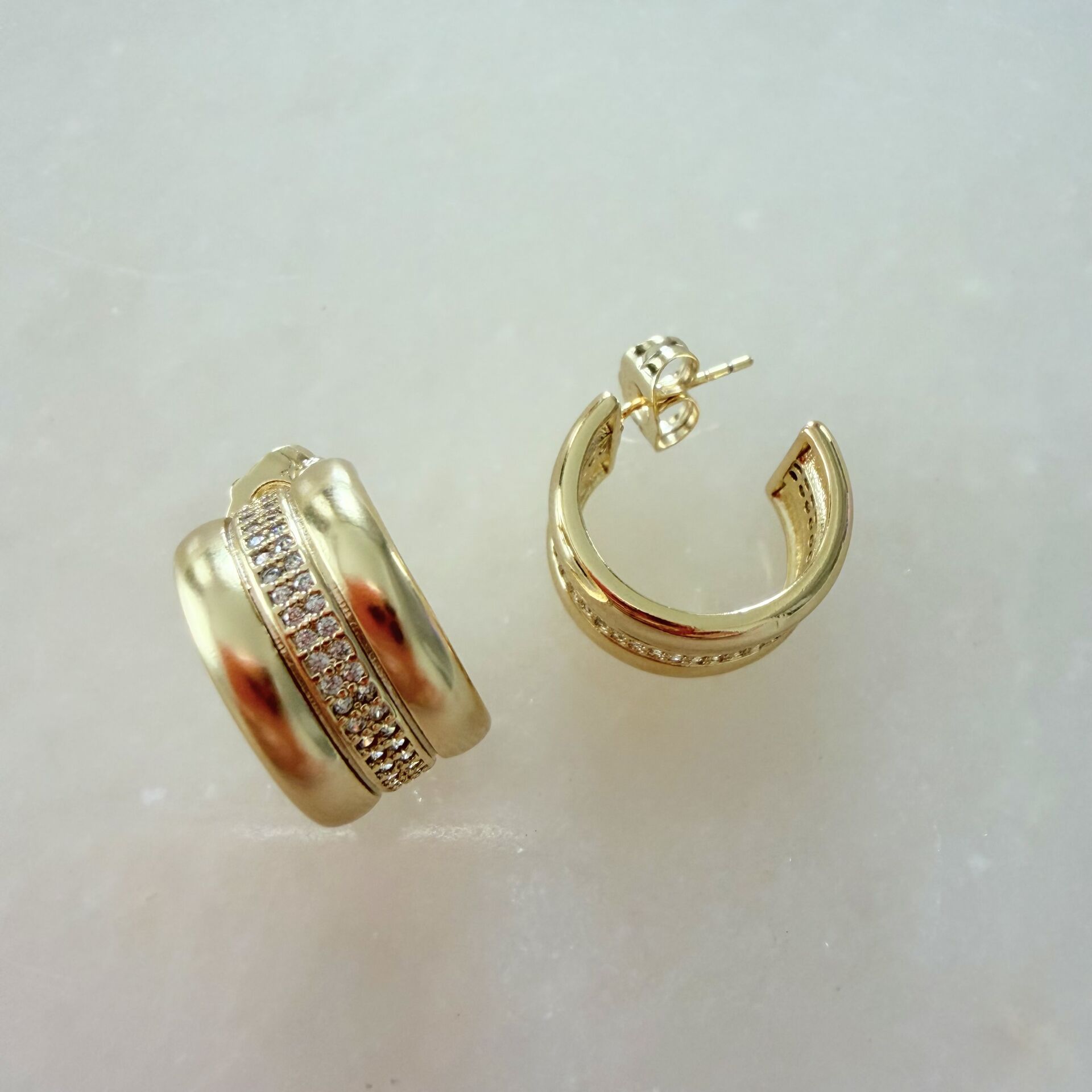 Özel Seri Kenarları Mat Halka Küpe