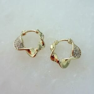 Özel Seri Taşlı Dalgalı Halka Küpe