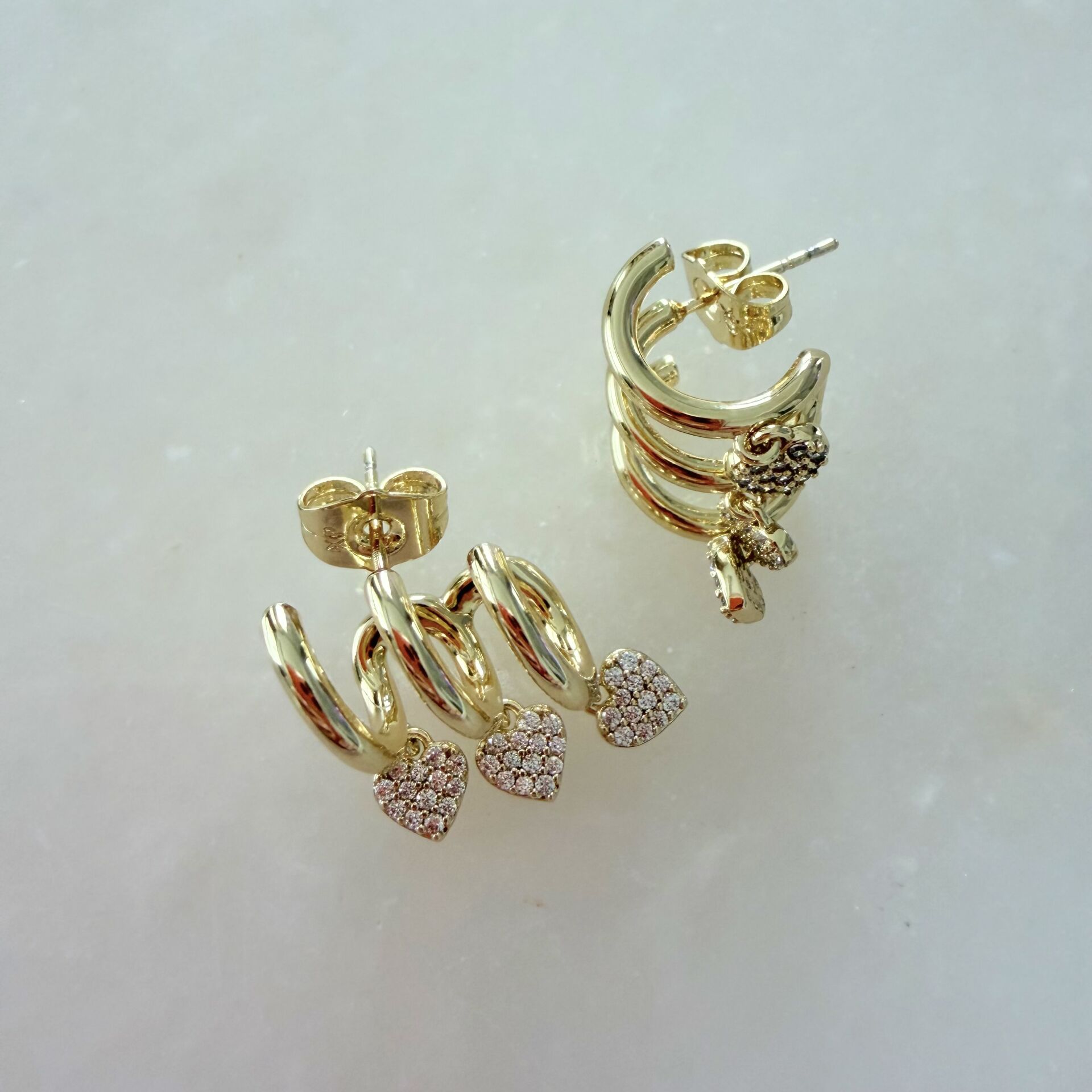 Özel Seri 3lü Görünüm Kalp Sallantılı Küpe