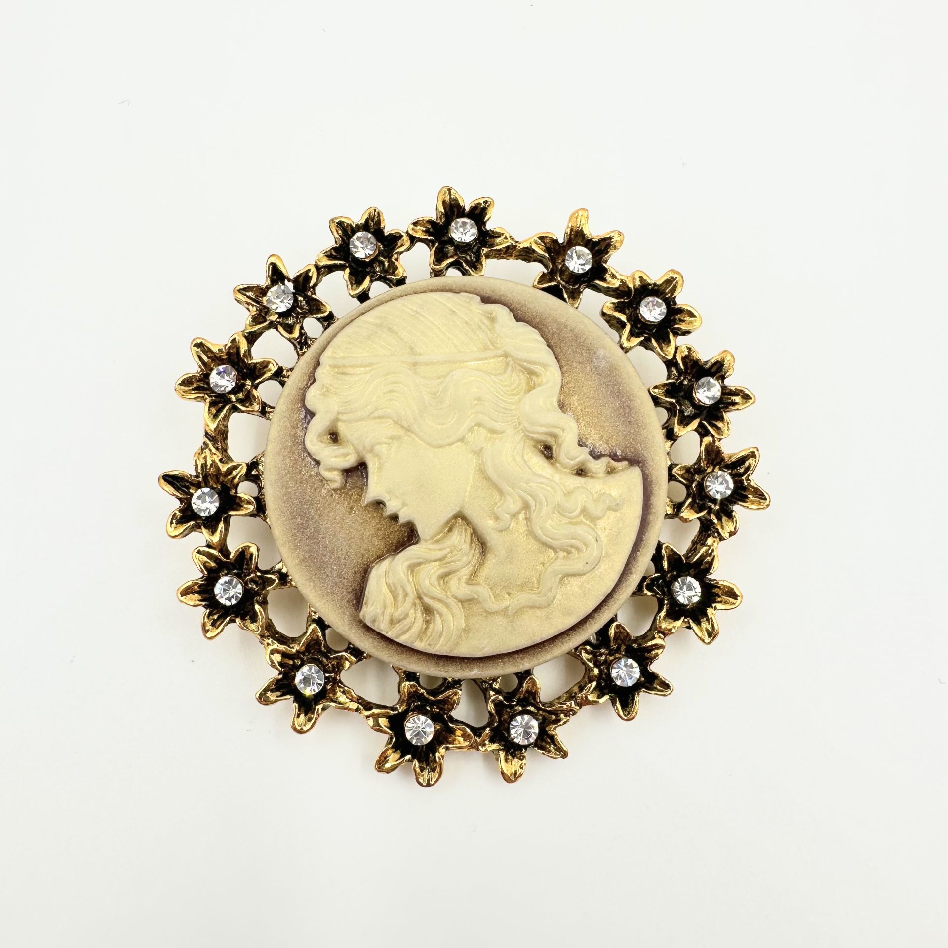 Vintage Broş Model 1