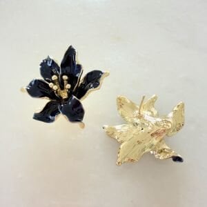 Lacivert Mineli Çiçek Küpe