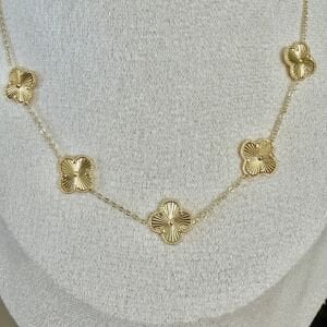 Özel Seri Gold Yonca Kolye