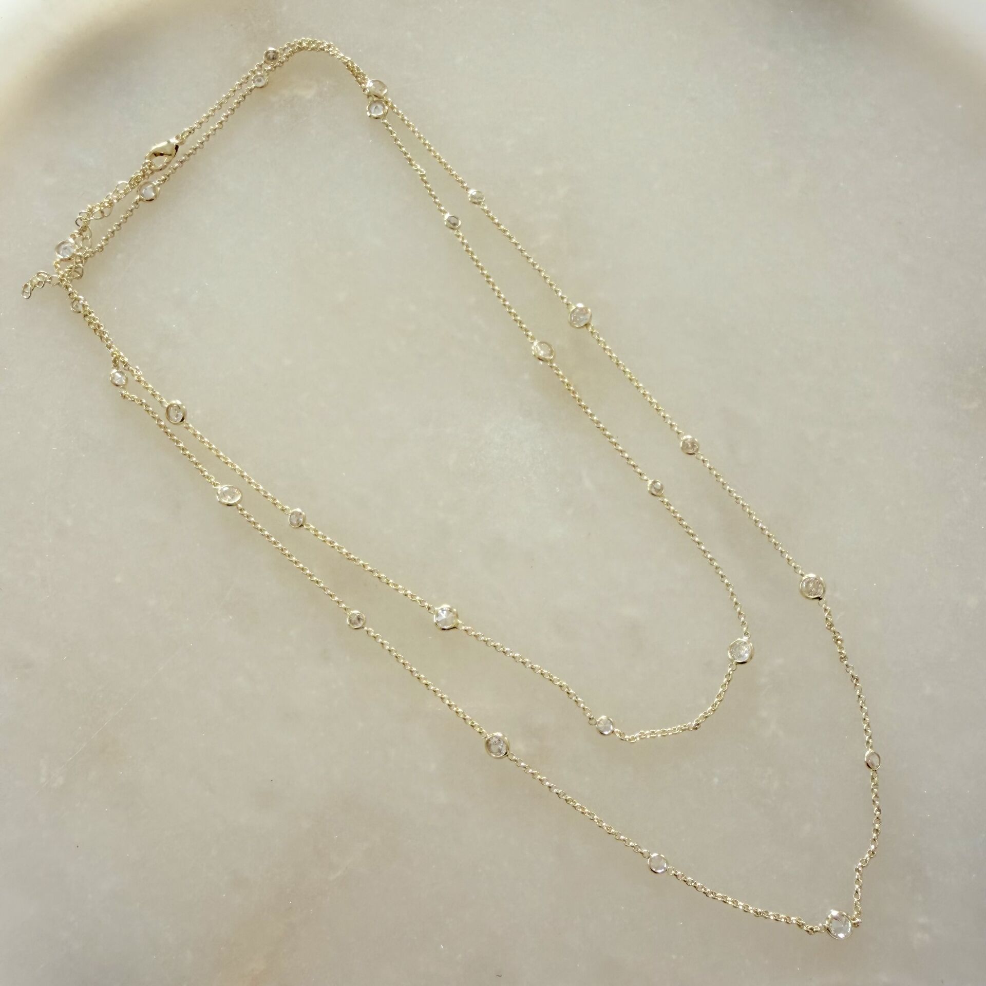 Altın Kaplama Taş Detaylı Zincir Kolye (90cm)