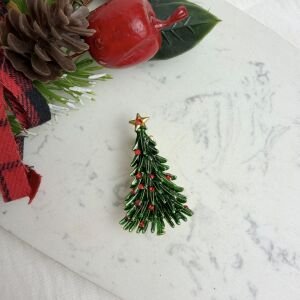 Kırmızı Taş Detaylı Çam Ağacı Yeniyıl Broş