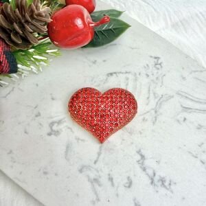 Kırmızı Taşlı Kalp Broş