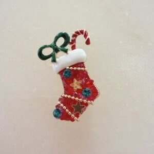 Kırmızı Boncuklu Yeniyıl Çorabı