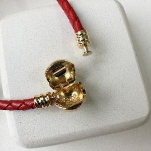 Kırmızı Deri Marka Model Bileklik