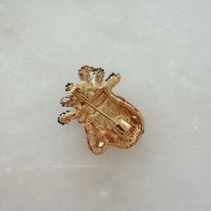 Kırmızı Pullu Yeniyıl Eldiven Broş