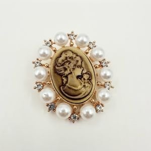 İncili Vintage Broş