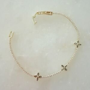 Altın Kaplama Mini Yonca Detaylı Su Yolu Bileklik