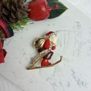 Kayak Yapan Noel Baba Yeniyıl Broş