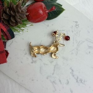 Boncuk Detaylı Noel Köpeği Broş