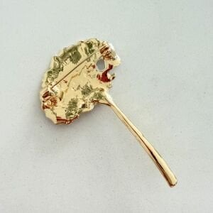 Beyaz Karanfil Broş