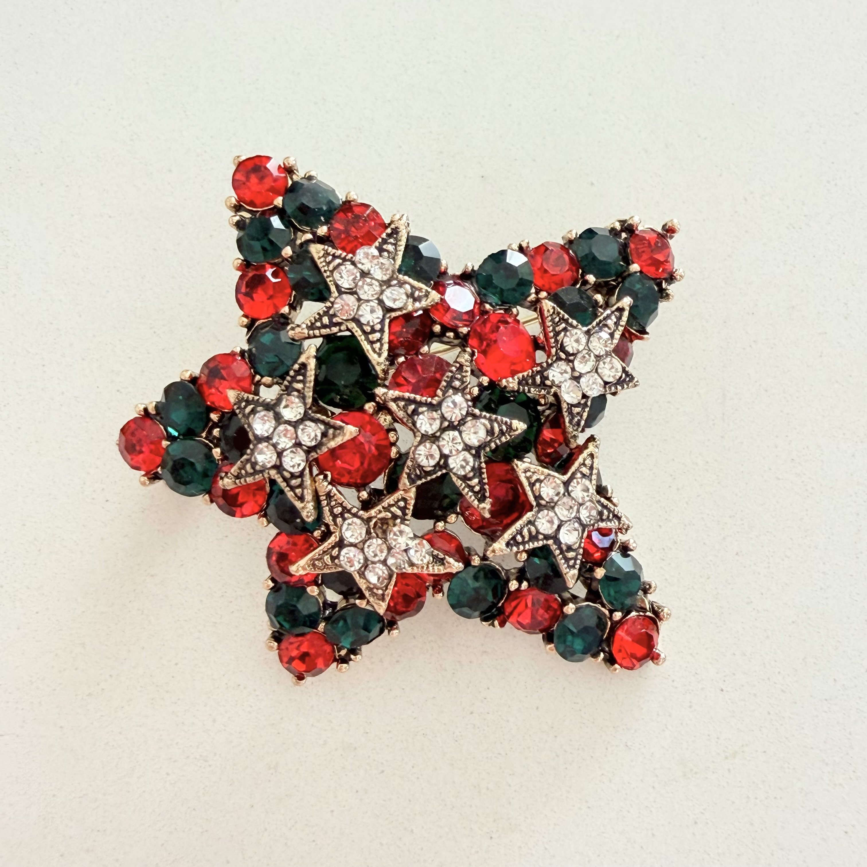 Renkli Taşlı Yeniyıl Yıldız Broş