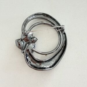 Taş Detaylı Gümüş Tasarım Broş