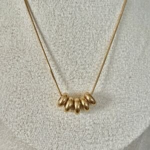 Çelik Halkalı Zincir Kolye